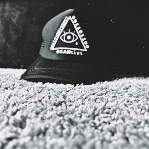 SCARTIST TRUCKER HATS (Mens/Women/Children)
